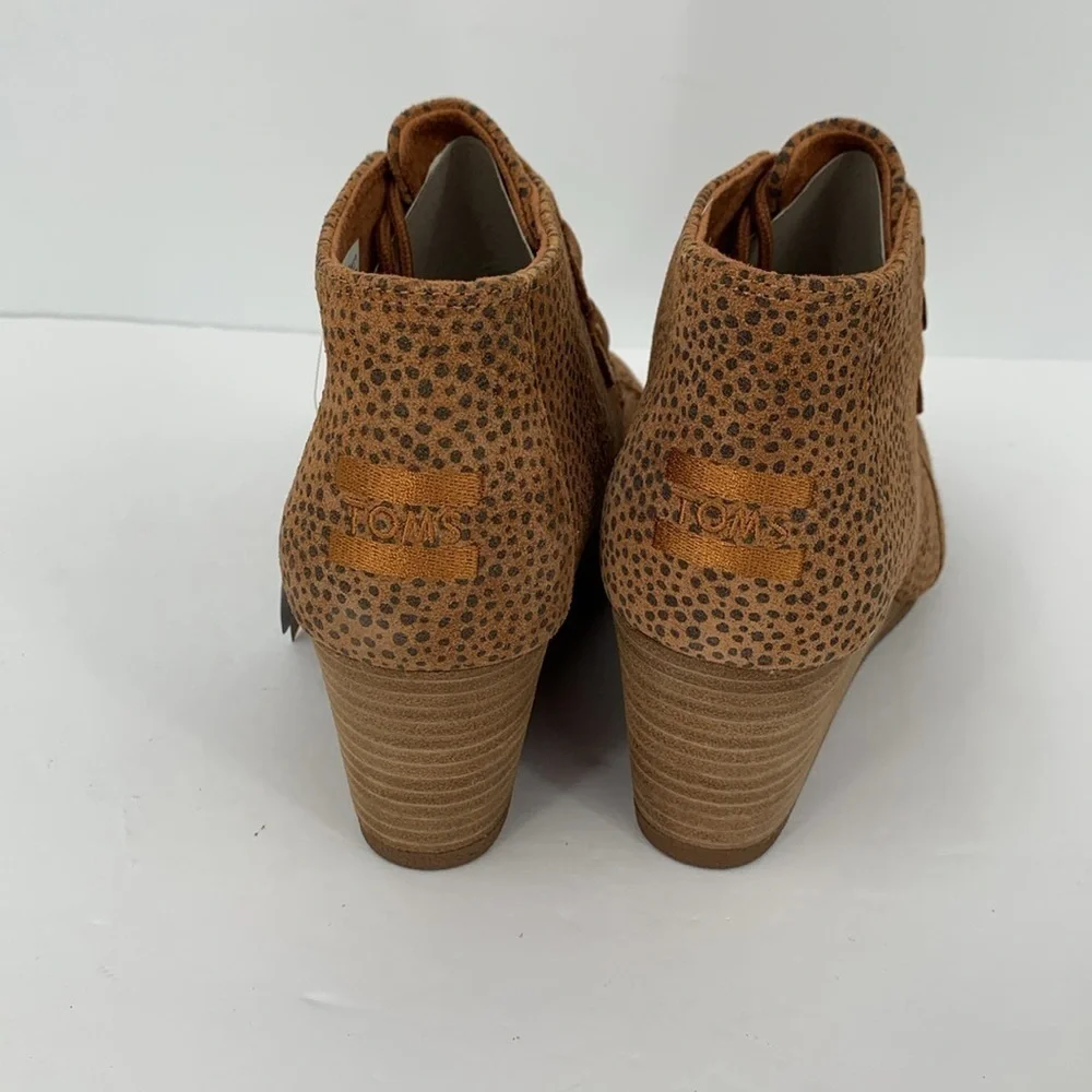 TOMS Kala wedge ankle boots booties lace-up mini Cheetah suede shoe new 8.5